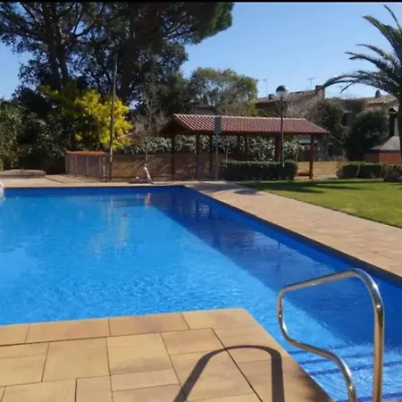 Con Piscina En Calella De Palafrugell, Parking Gratuito * Calella De Palafrugell